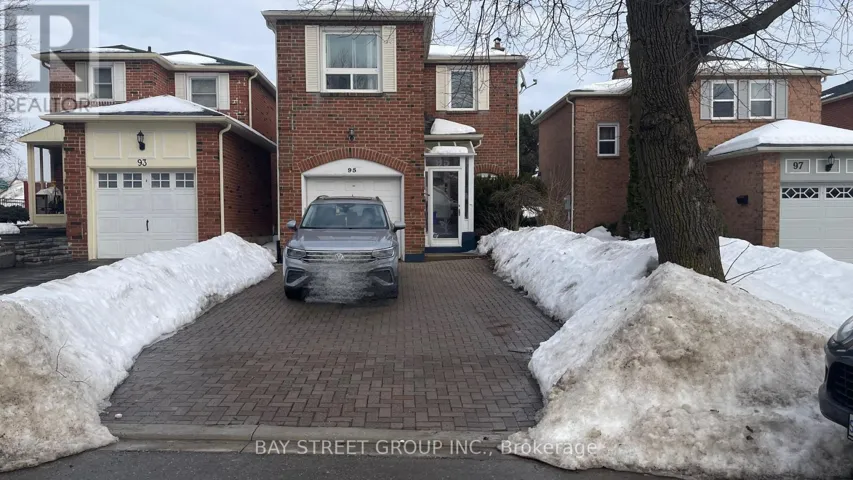 95 MILEY DRIVE, Markham (Markville), Ontario L3R4V2