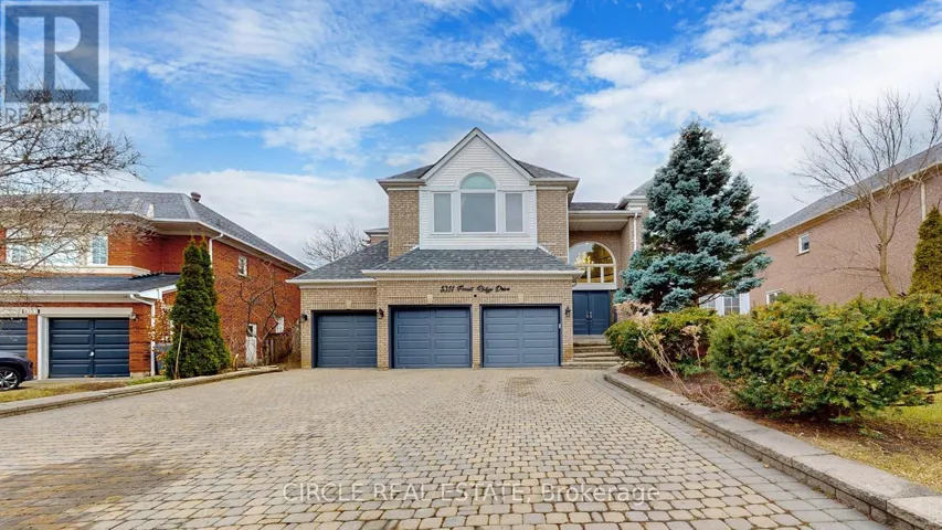 5351 FOREST RIDGE DRIVE, Mississauga (Central Erin Mills), Ontario L5M5B4