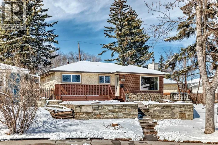 2007q Cottonwood Crescent SE, Calgary, Alberta T2B1B9