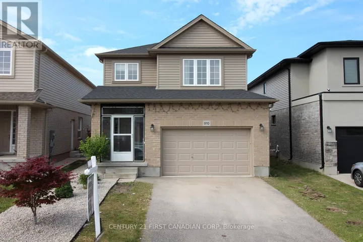 UPPER UNIT - 910 REEVES AVENUE, London North (North I), Ontario N6G0G9