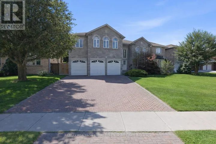 19 RISEBROUGH AVENUE, Toronto (Newtonbrook East), Ontario M2M2E2