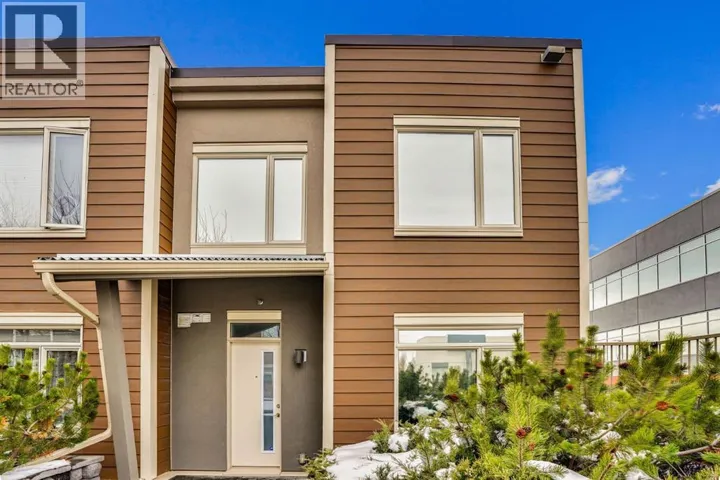 228, 10 Westpark Link SW, Calgary, Alberta T3H0Y5