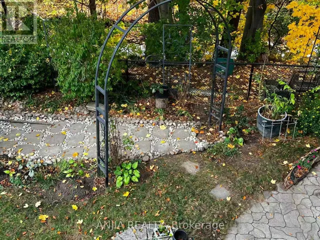 BSMT #1 - 3441 SANDERLING CRESCENT, Mississauga (Erin Mills), Ontario L5L3P4