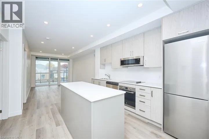 461 GREEN Road Unit# 210, Stoney Creek, Ontario L8E5B4