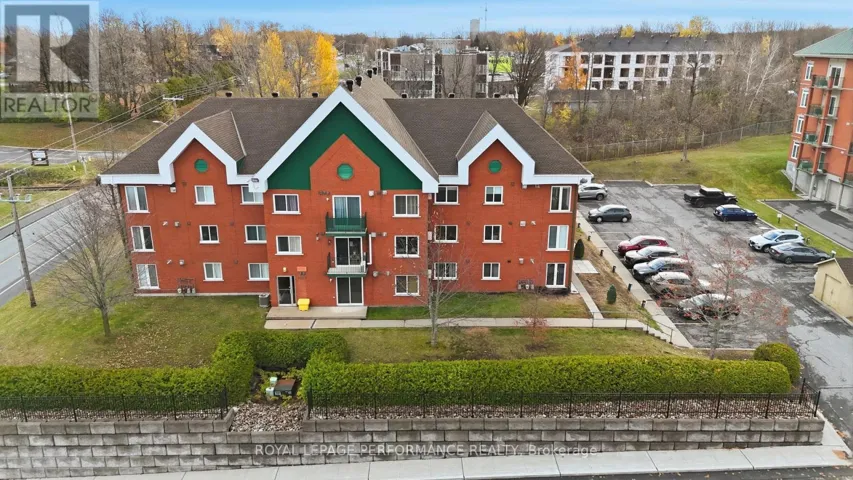 122 - 1101 CLEMENT STREET, Hawkesbury, Ontario K6A3P1