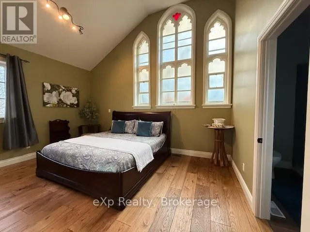 780