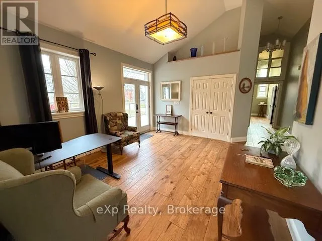 780