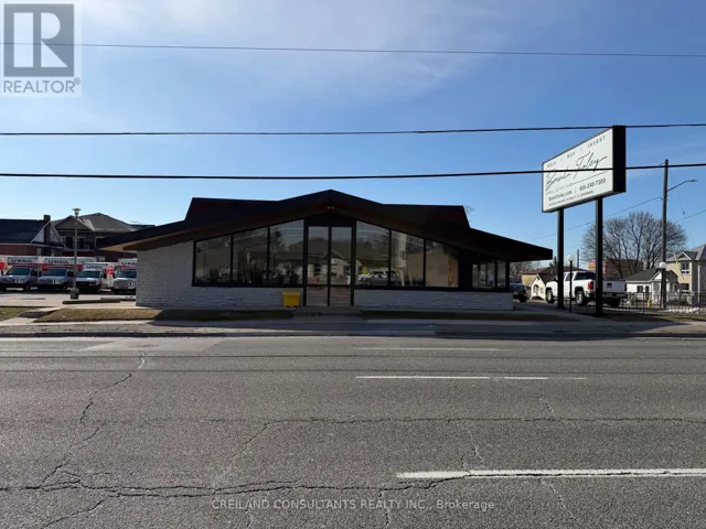 375 KING STREET, Oshawa (Vanier), Ontario L1J2K3