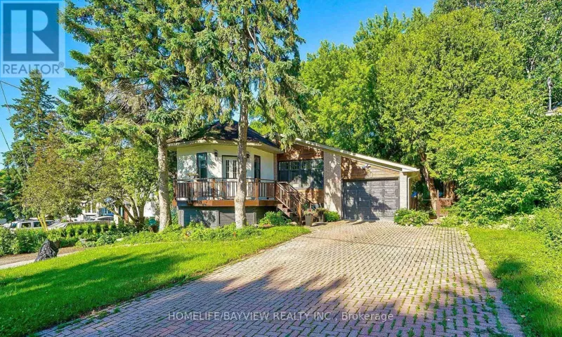 60 HILLVIEW DRIVE, Newmarket (Bristol-London), Ontario L3Y4H9