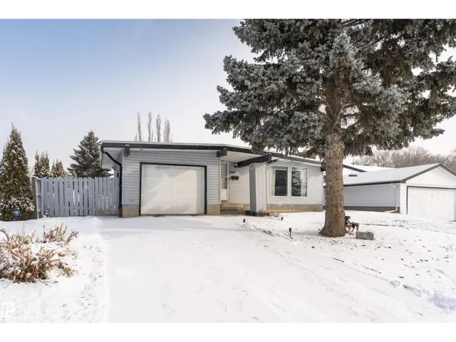 10412 39 AV NW, Edmonton, Alberta T6J2J3