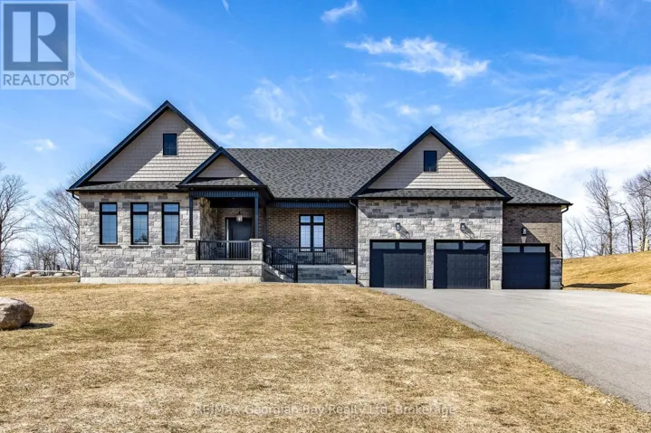 6 CALDWELL DRIVE, Oro-Medonte, Ontario L0L2L0