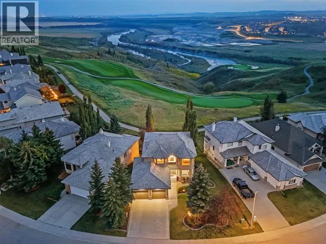158 Gleneagles View, Cochrane, Alberta T4C1W2