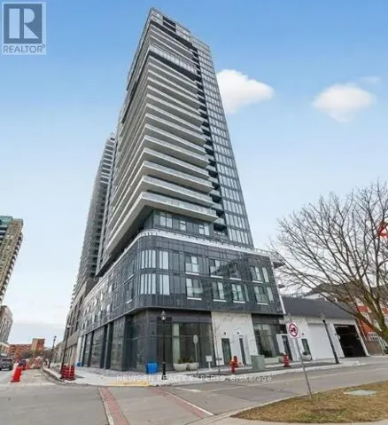 1602 - 370 MARTHA STREET, Burlington (Brant), Ontario L7R0G9