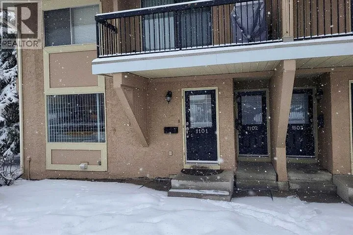 1101, 2200 Woodview Drive SW, Calgary, Alberta T2W3N6