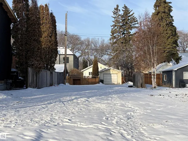 11138 65 ST NW NW, Edmonton, Alberta T5W4K1