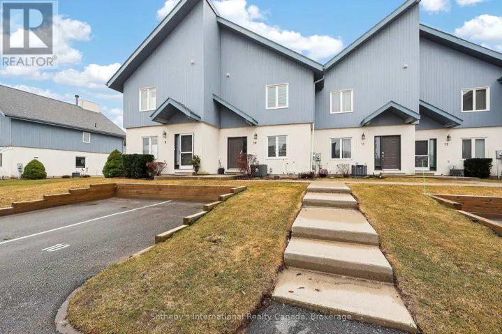 10 - 110 KELLIE'S WAY, Blue Mountains, Ontario L9Y0L6