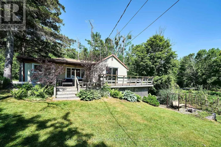 225 ARNOTT DRIVE, Selwyn, Ontario K0L1T0
