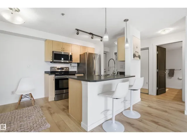 #203 13908 136 ST NW, Edmonton, Alberta T6V1X4