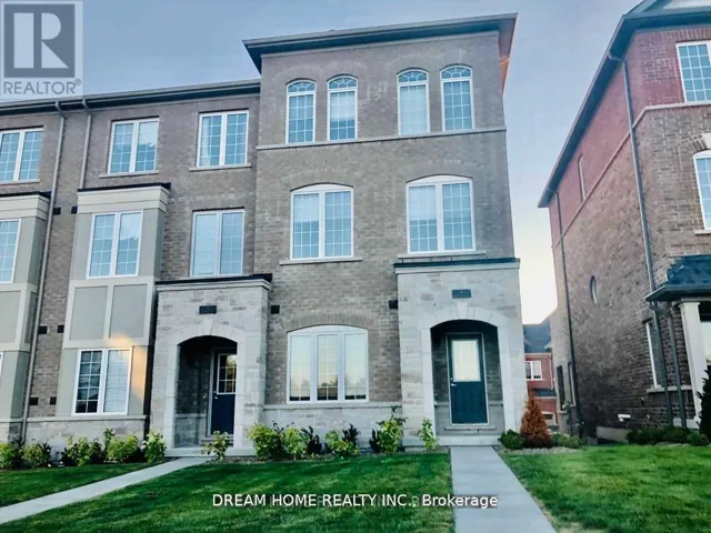 7 HESWALL LANE, Newmarket (Glenway Estates), Ontario L3Y0E1