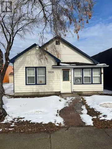 5028 51 Avenue, Whitecourt, Alberta T7S1W6