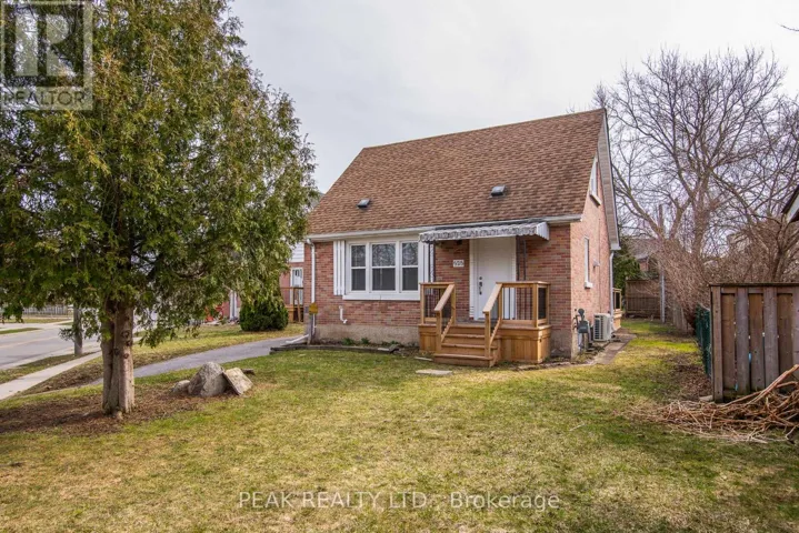 525 COURTLAND AVENUE E, Kitchener, Ontario N2G2W9