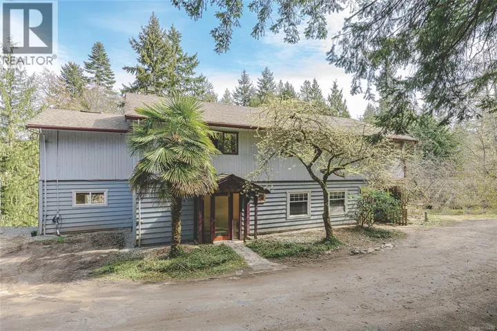 821 Fulford-Ganges Rd, Salt Spring, British Columbia V8K2G4