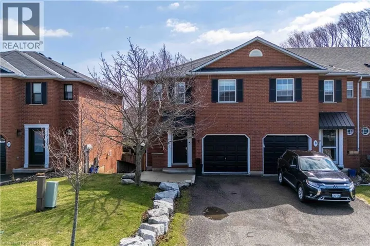 8 SWAYZE Court, Smithville, Ontario L0R2A0