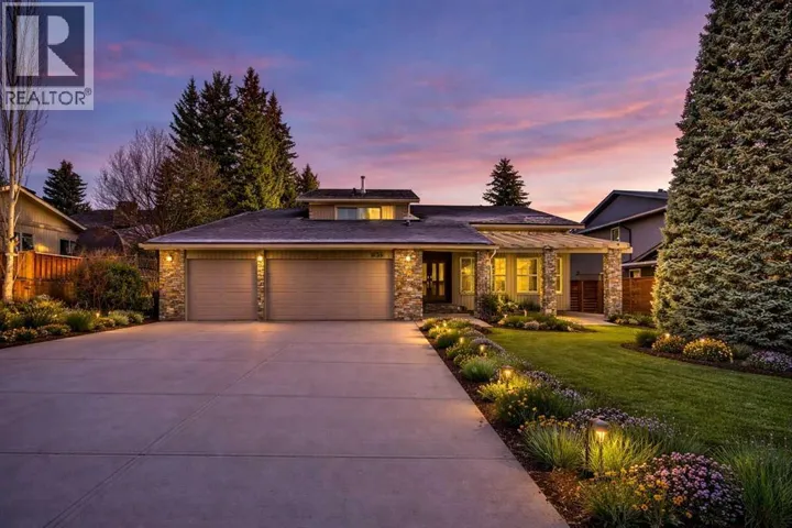 636 Varsity Estates Crescent NW, Calgary, Alberta T3B3C7