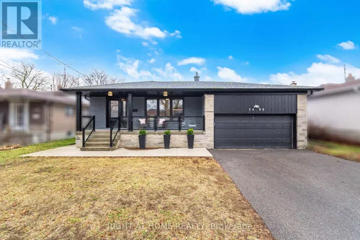 1492 AGNEW ROAD, Mississauga (Clarkson), Ontario L5J3G9