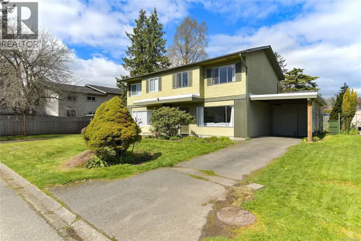 1716 Ashdale Pl, Saanich, British Columbia V8N1N9