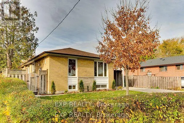 MAIN - 16 STEPHENFRANK ROAD, Toronto (Bendale), Ontario M1P3W3