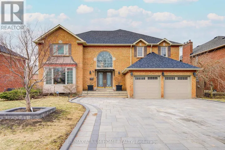 70 STRATHEARN AVENUE, Richmond Hill (Bayview Hill), Ontario L4B2J5