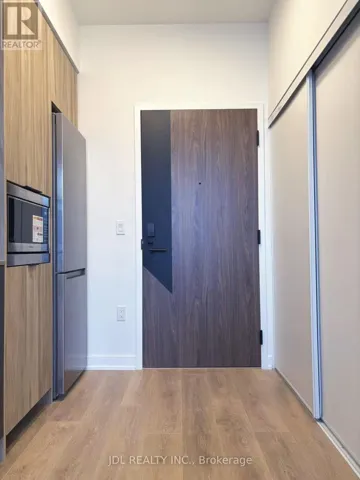 824 - 1037 THE QUEENSWAY, Toronto (Islington-City Centre West), Ontario M8Z0H5