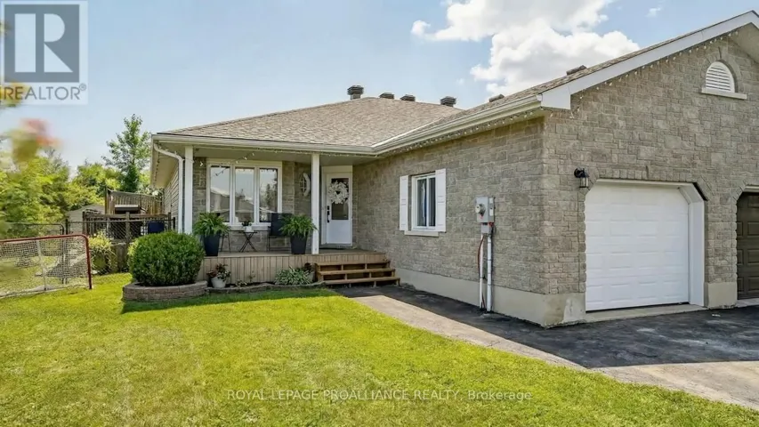 5500 MEADOWBROOK DRIVE, South Dundas, Ontario K0E1K0