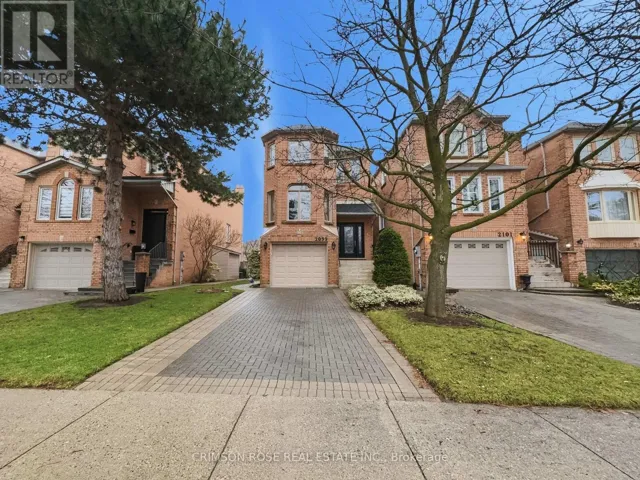 UPPER - 2099 BLACKSMITH LANE, Oakville (GA Glen Abbey), Ontario L6M3A3
