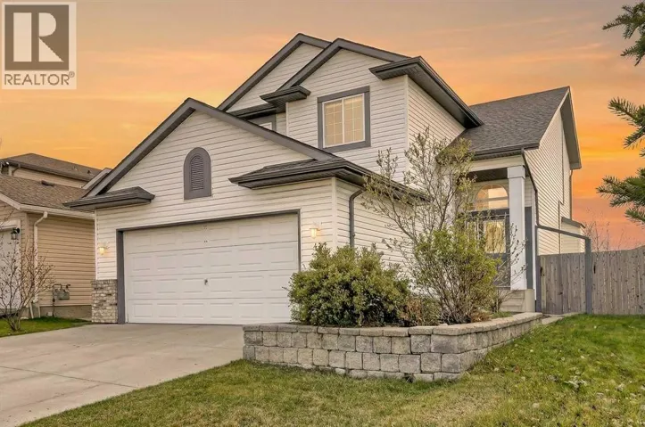 42 Tuscarora Way NW, Calgary, Alberta T3L2G9