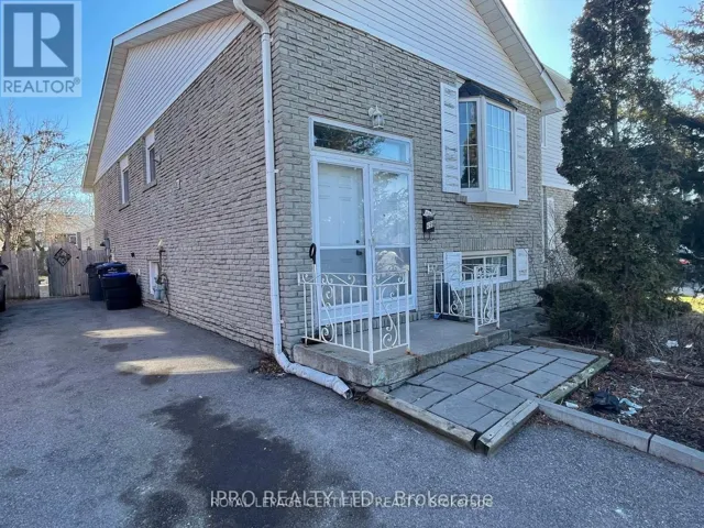 UPPER - 498 DARALEA HEIGHTS, Mississauga (Mississauga Valleys), Ontario L5A3H8