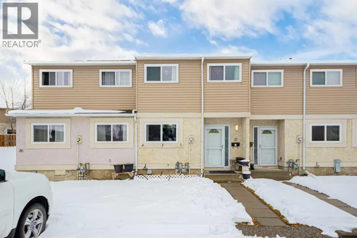37, 5520 1 Avenue SE, Calgary, Alberta T2A5Z7