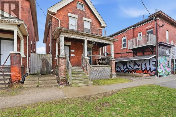 53 CHATHAM Street, Brantford, Ontario N3T2N8