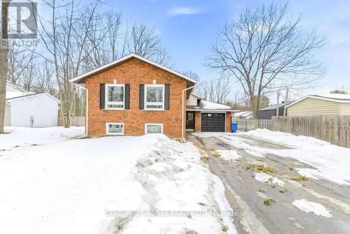 3 IRMA STREET, Petawawa, Ontario K8H3M5