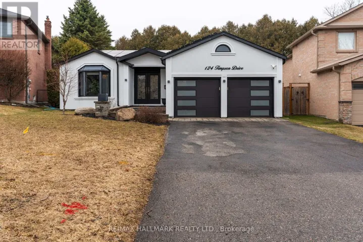 124 TIMPSON DRIVE, Aurora (Aurora Highlands), Ontario L4G5N5