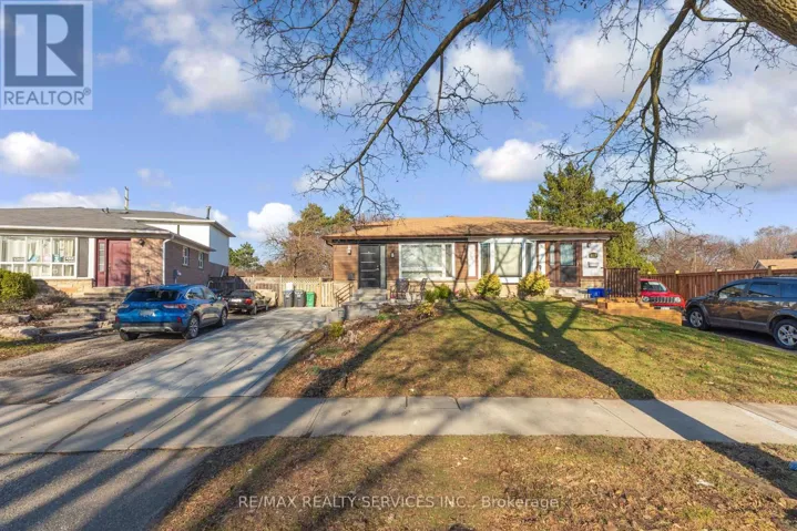 8 CHIPWOOD CRESCENT, Brampton (Madoc), Ontario L6V2E5