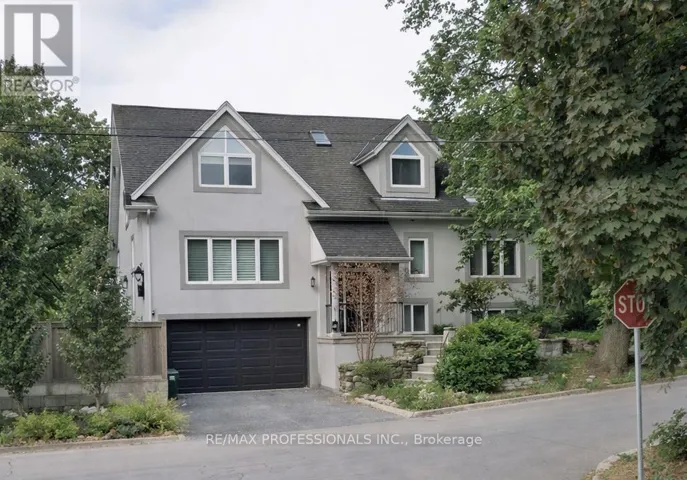 12 WALFORD ROAD, Toronto (Kingsway South), Ontario M8X2P1