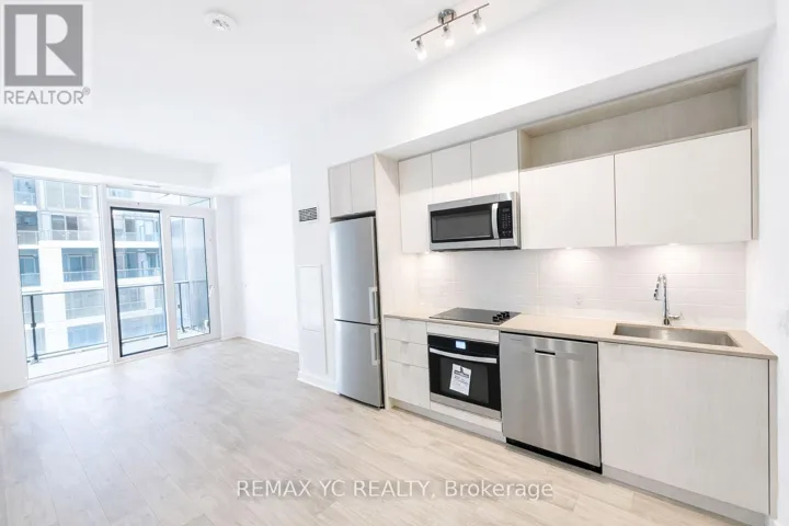 1738 - 135 LOWER SHERBOURNE STREET W, Toronto (Moss Park), Ontario M5A1Y4