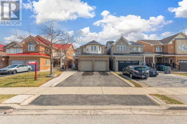19 VINTAGE GATE, Brampton (Fletcher's Creek Village), Ontario L6X4C4