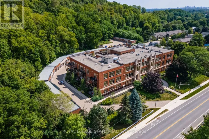 215 - 397 KING STREET W, Hamilton (Dundas), Ontario L9H1W9