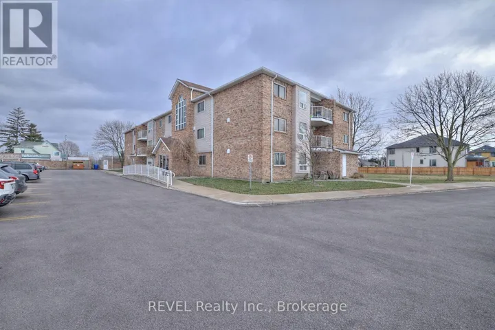 106 - 1061 VANSICKLE ROAD, St. Catharines (Grapeview), Ontario L2S2X4