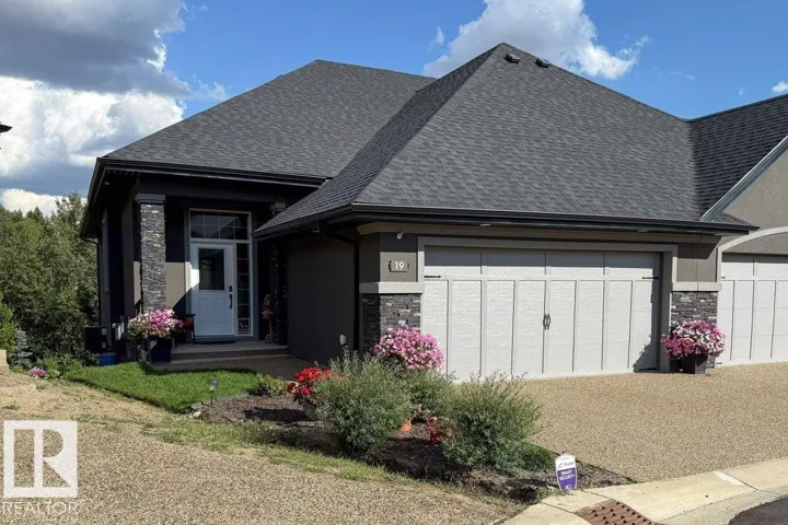 #19 20425 93 AV NW, Edmonton, Alberta T5T7C7