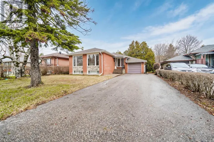 299 PALMER AVENUE, Richmond Hill (Harding), Ontario L4C1P4