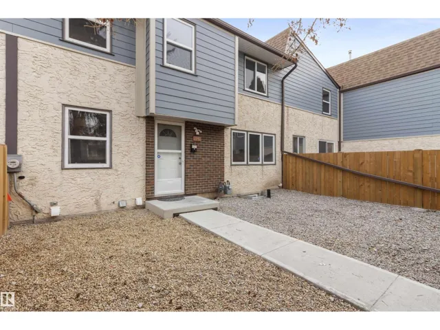 18 WILLOWDALE PL NW, Edmonton, Alberta T5T1Z4